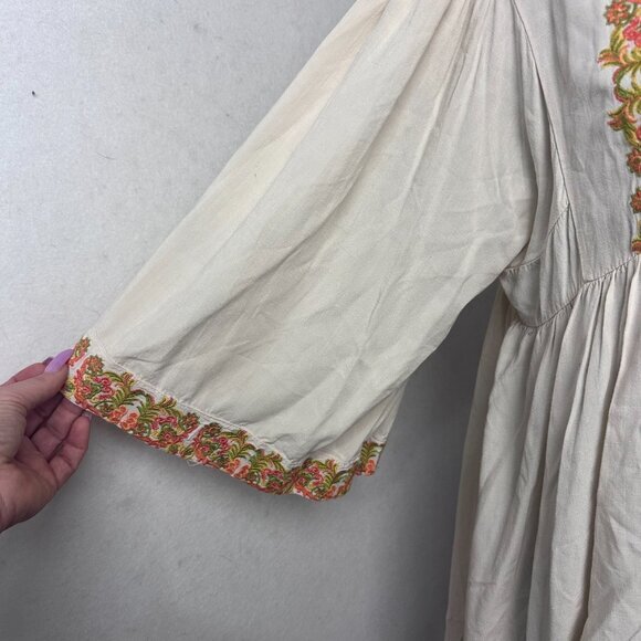 Chelsea & Violet C & V top sz L open‎ Floral Embroidered Peasant Kimono Cardigan - Picture 3 of 6